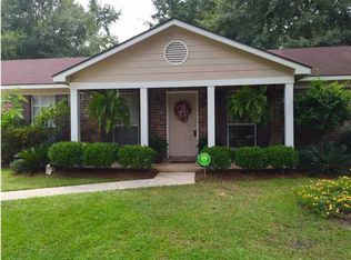 6261 Woodside Dr, Theodore, AL 36582