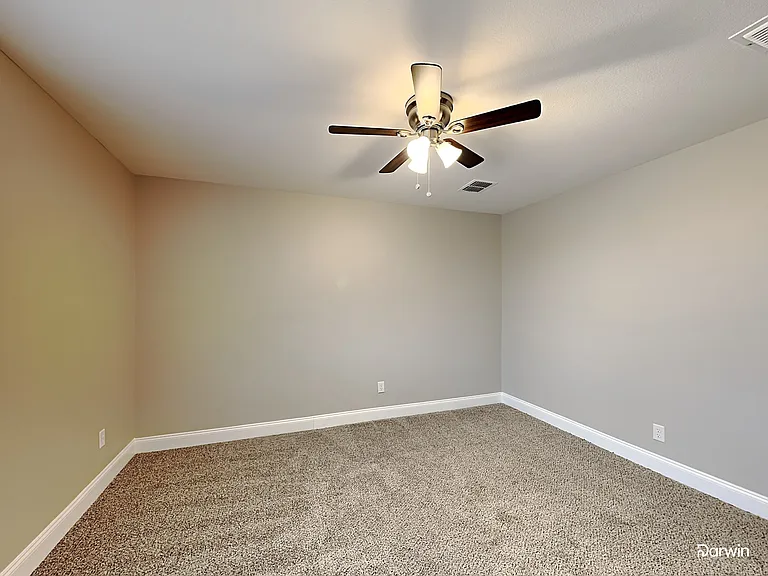 1405 Evergreen St — Photo 14