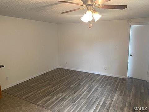 2nd image of 427 East Dr