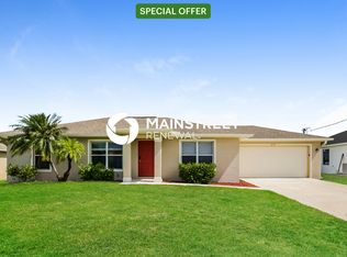 2714 23rd St SW, Lehigh Acres, FL 33976