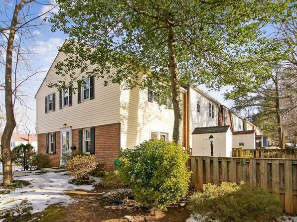 2 Prairie Rose Ct, Gaithersburg, MD 20878