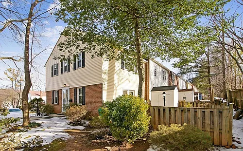 2 Prairie Rose Ct Photo 1
