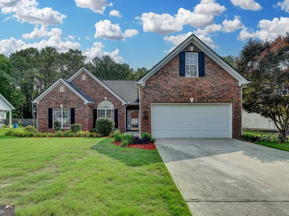 2790 Meadow Gate Way, Loganville, GA 30052