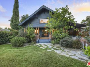 1661 Edgecliffe Dr, Los Angeles, CA 90026