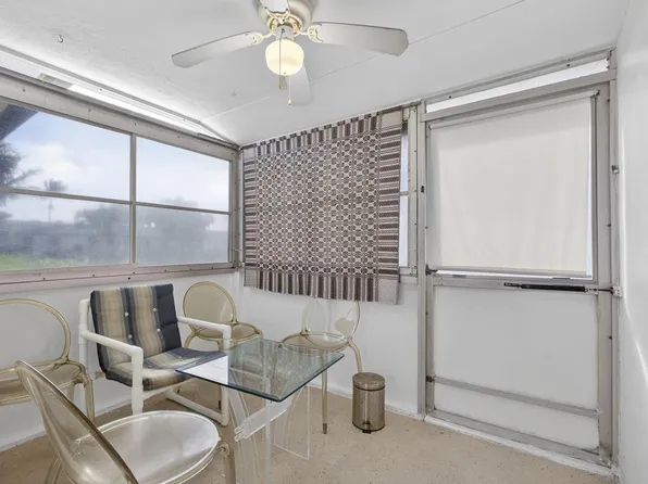 2833 Crosley Drive W #C, West Palm Beach, FL 33415