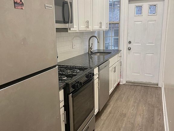3rd image of 520 S 42nd St #B7