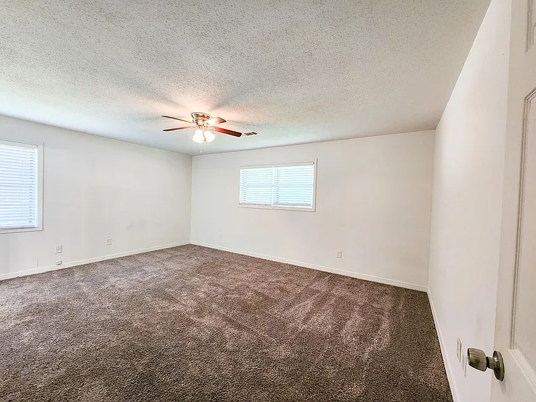 1307 Dwinnell St — Photo 5