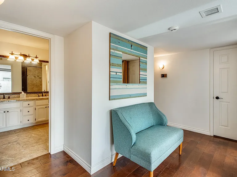 10675 E Cinnabar Ave — Photo 33