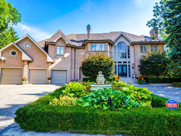 48 Old Park Ln, Richmond Hill, ON L4B 2L3