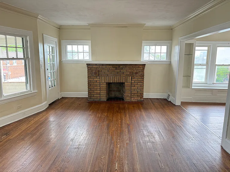 12305 Fairport Ave #2 — Photo 2