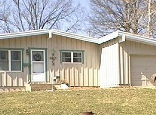 706 W Brown St, Liberty, MO 64068