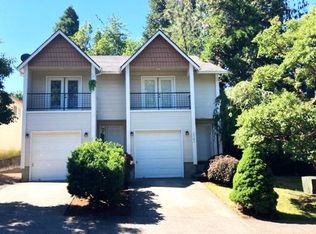 39344 Hood St, Sandy, OR 97055