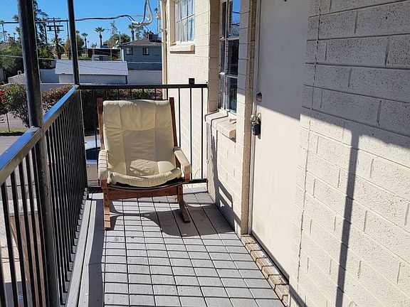 2nd image of 1517 W Thomas Rd APT 4