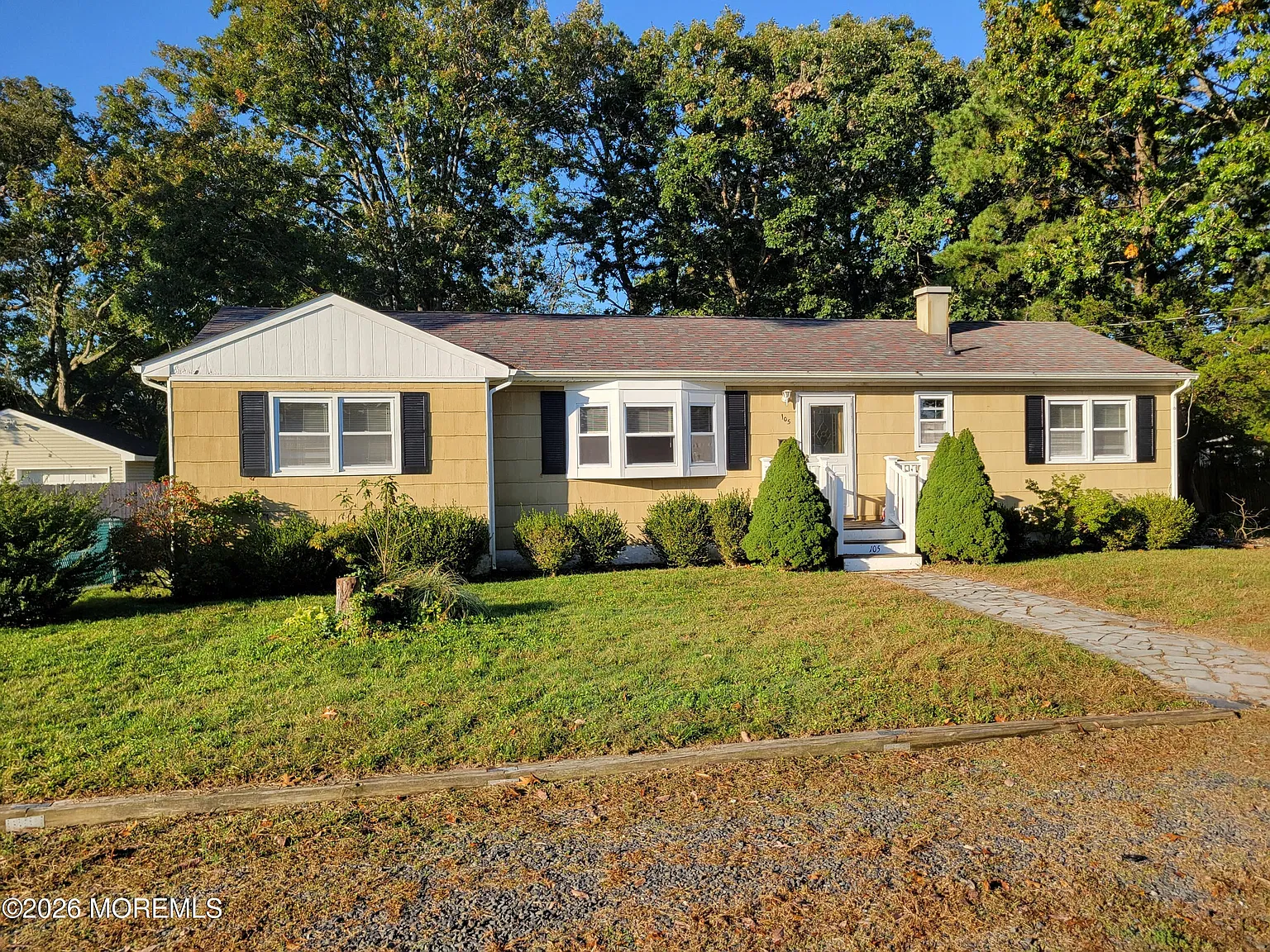 4 bed, 1108 sqft, $38,400 — Photo 1