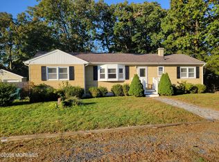 105 Solar Dr, Brick, NJ 08724