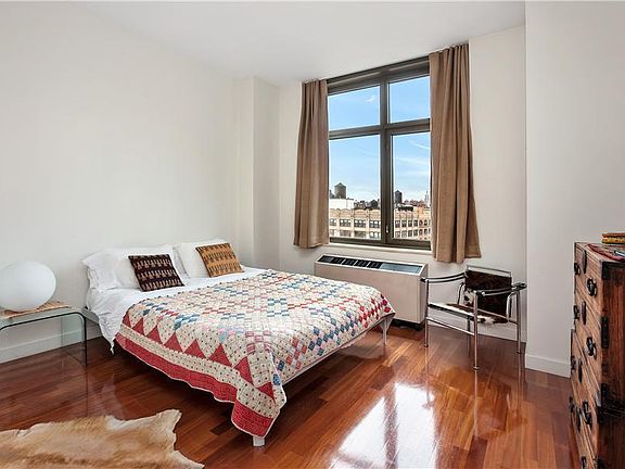 3rd image of 1 Morton Sq #11E