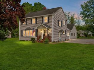 9771 River Rd, Marcy, NY 13403