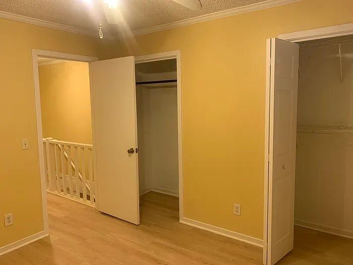 7 Canterbury Ct — Photo 8