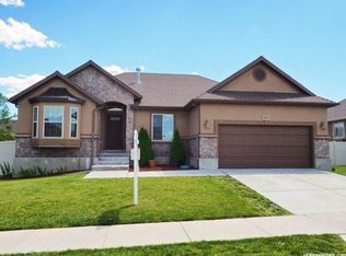 3073 W Rockbridge Dr, Riverton, UT 84065