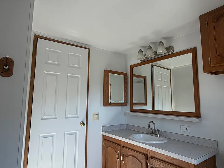 2200 Washington Ave #4 — Photo 6