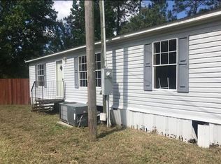 693 Carlin Rd, Satsuma, FL 32189