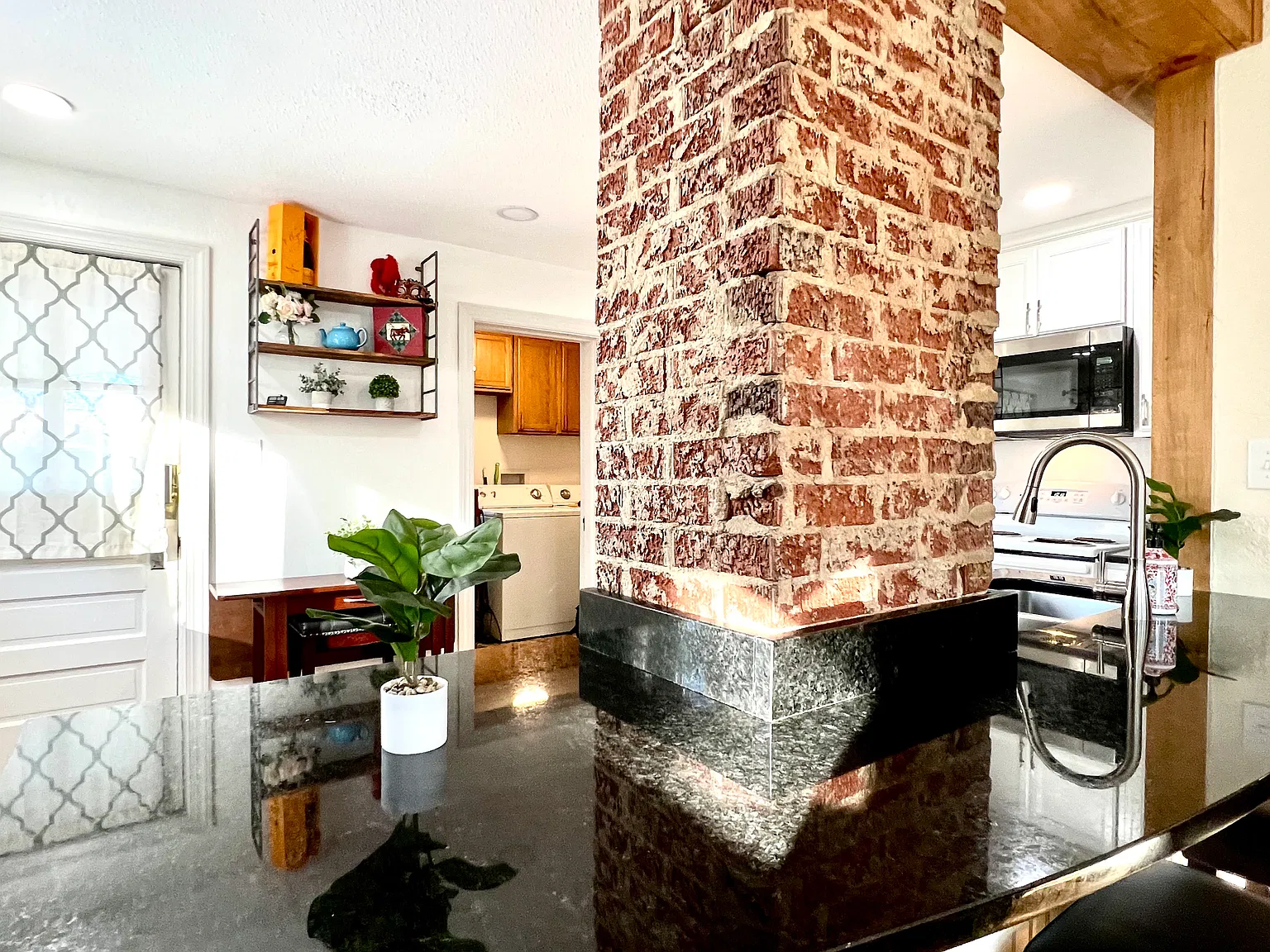 2 bed, $3,595 — Photo 3
