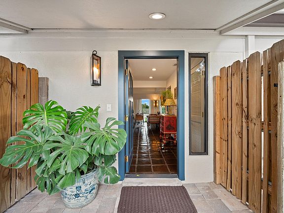 2nd image of 11794 Wimbledon Circle