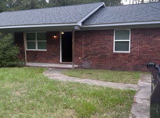 117 Davis St APT B, Saint Marys, GA 31558
