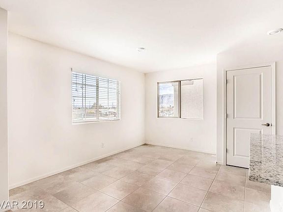 5th image of 4355 Harristown Dr