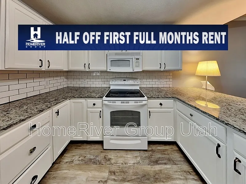 3 bed, 3.0 bath, 1700 sqft, $2,650 — Photo 1