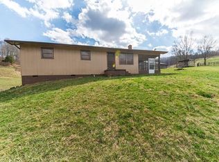 7292 Slaughter Rd, Bristol, VA 24202