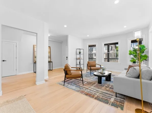 446 Broadway #2, Somerville, MA 02145