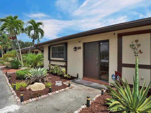 3842 Farragut Street #3842, Hollywood, FL 33021