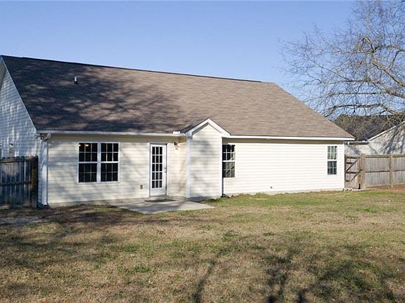 2nd image of 327 Driftwood Ln
