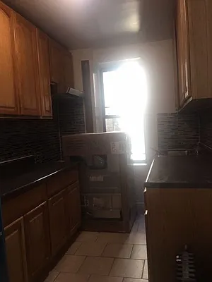 Rented by Crosstown Apartments NYC | media 31