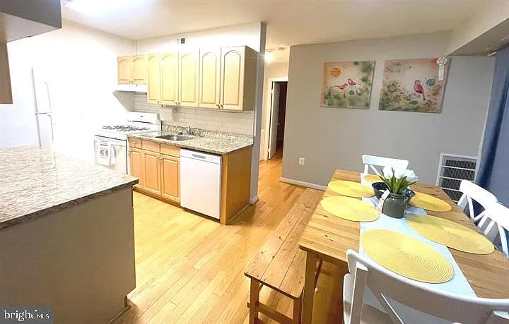 12301 Braxfield Ct — Photo 7