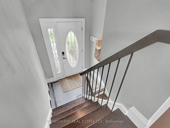 3rd image of 5701 Ochonski Rd