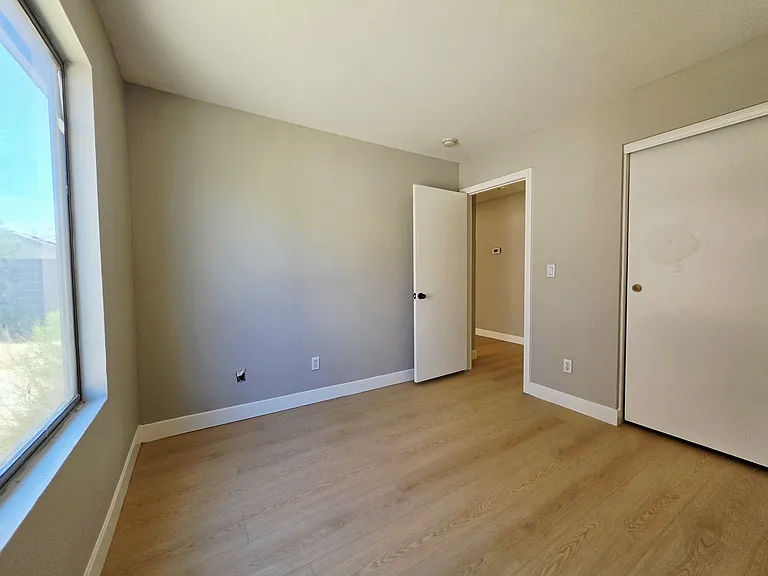 7724 Pacific Rim Ct — Photo 8