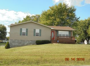196 E Cumberland Ave, Jamestown, KY 42629