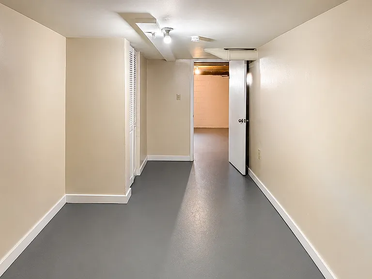 5721 Acme Ave — Photo 17