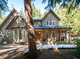6979 Sechelt Inlet Rd, Sechelt, BC V7Z 0P1