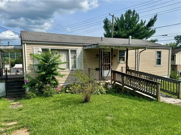 1796 Chester Ave, Wellsville, OH 43968