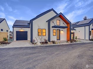 3920 Crosswinds Ct, Anacortes, WA