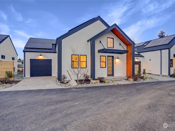 3920 Crosswinds Court, Anacortes, WA 98221