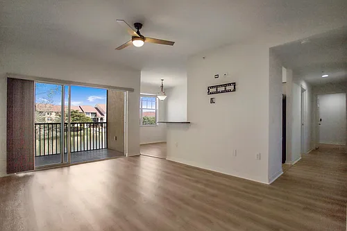 7925 Preserve Cir Photo 1