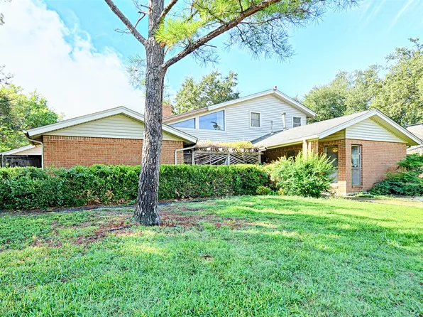 1306 Brownwood Dr, Carrollton, TX 75006