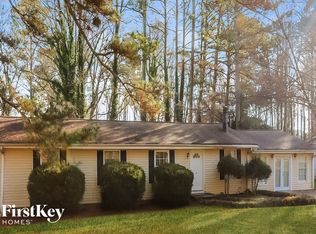 465 Pineland Rd SW, Mableton, GA 30126