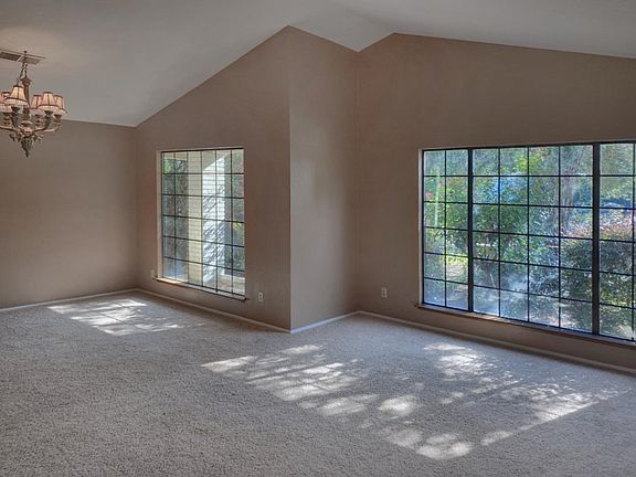 5th image of 594 E Serena Ave
