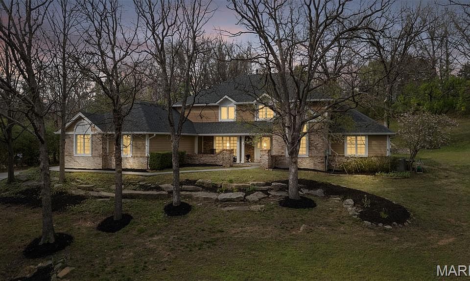 1st image of 9030 Middlewood Ct