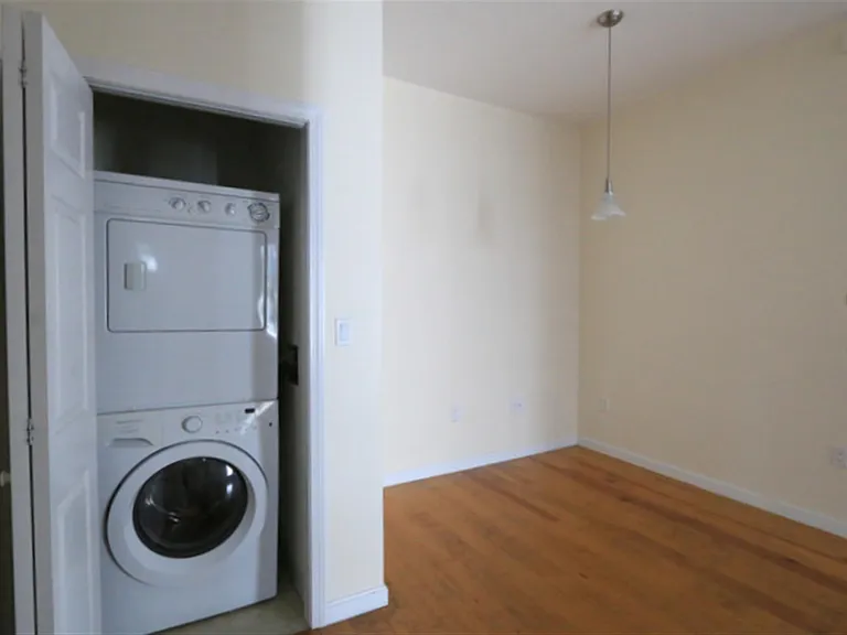 24 Tufts St #2 — Photo 16